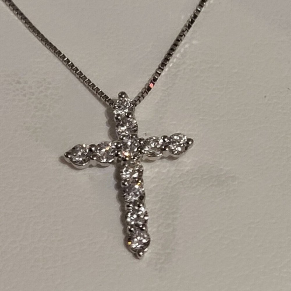 Natural Diamond Cross Pendant 1/3 CTW  w/ a 14k white gold chain. - Picture 5 of 5